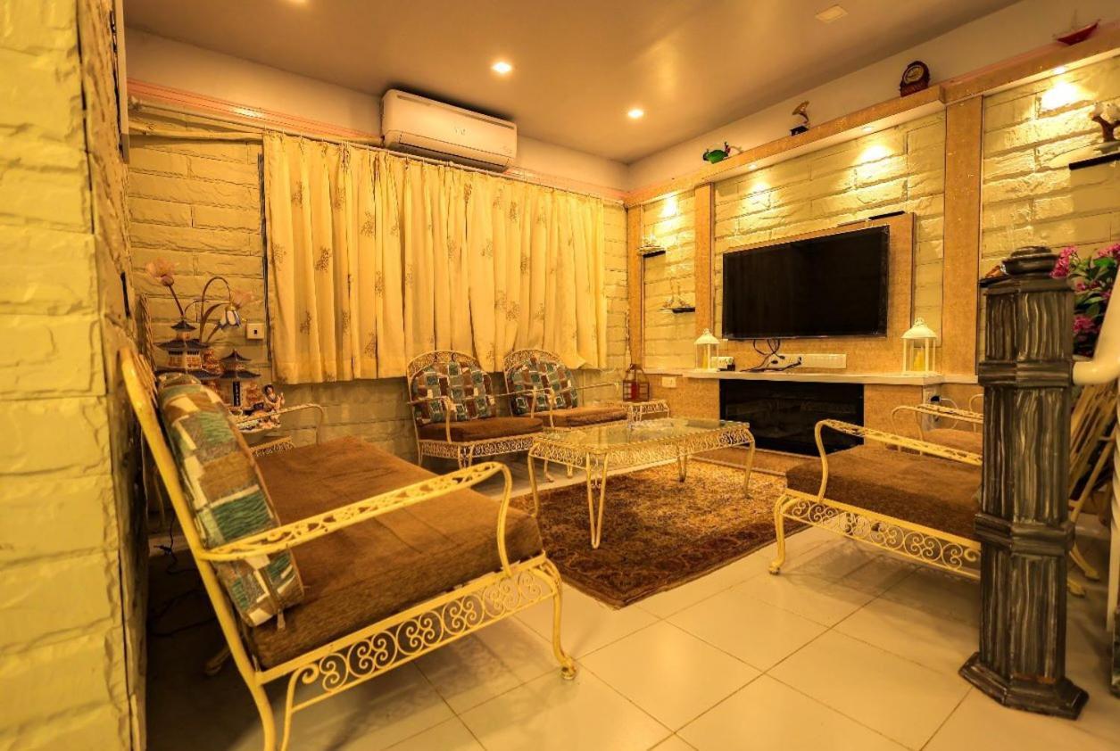 Valleycrest Villa With Swimming Pool Mahabaleshwar Exterior photo